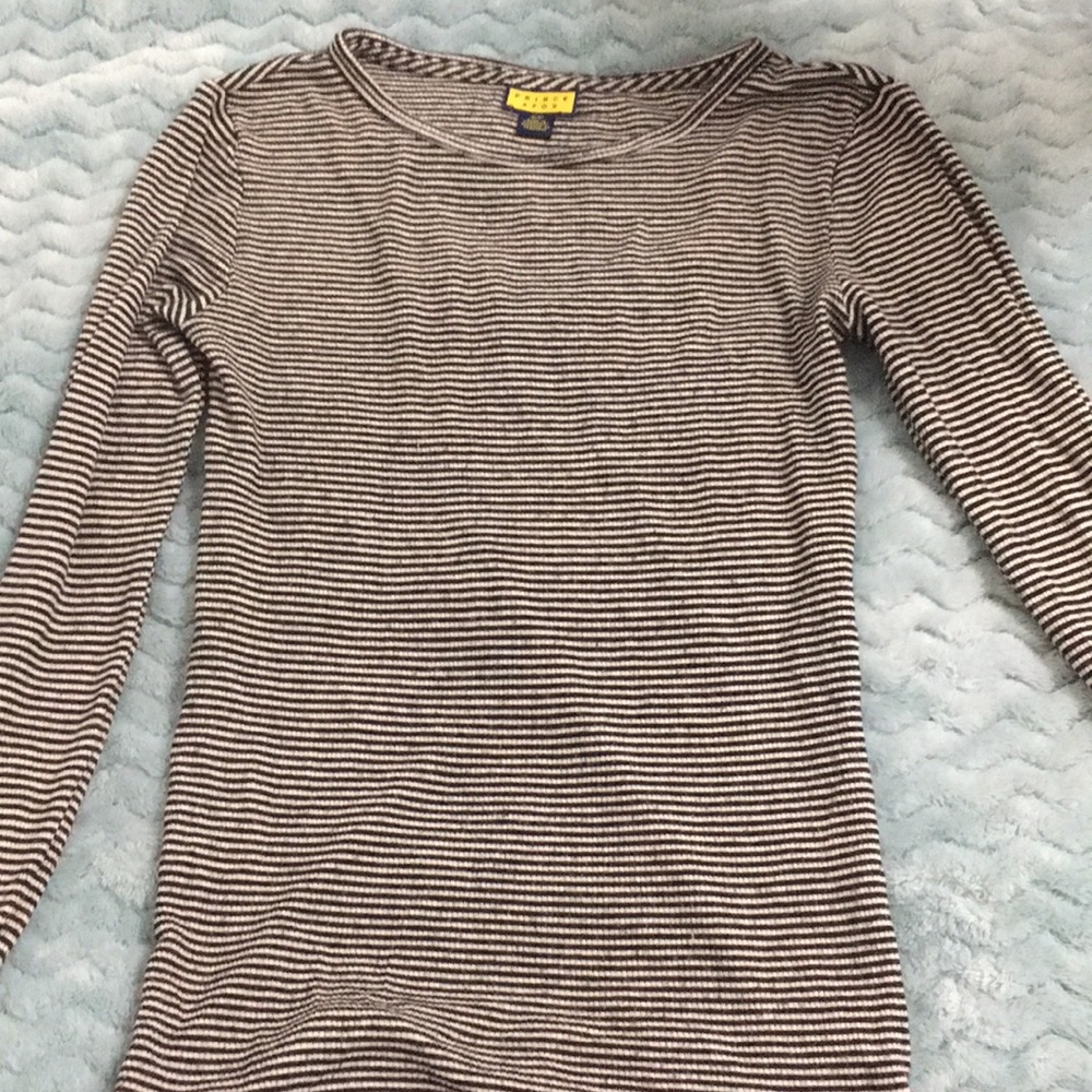 Stripped long sleeve shirt